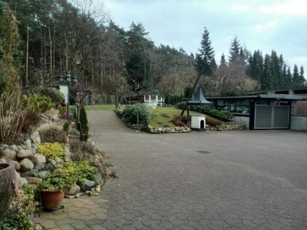 Uni - Luebeck Appartement Groß Grönau Eksteriør billede