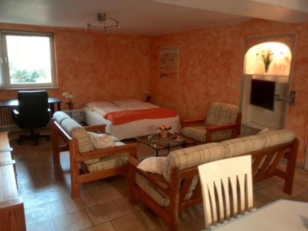 Uni - Luebeck Appartement Groß Grönau Eksteriør billede